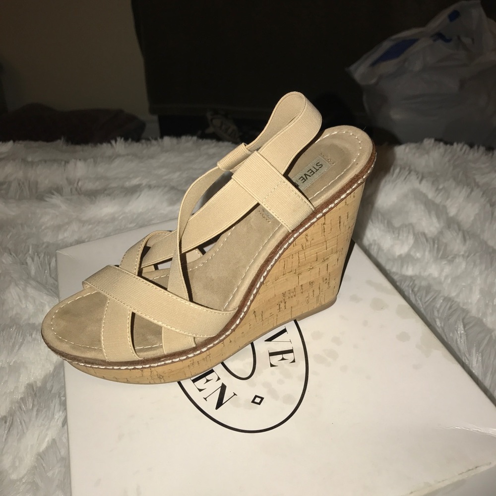 Steve Madden wedges