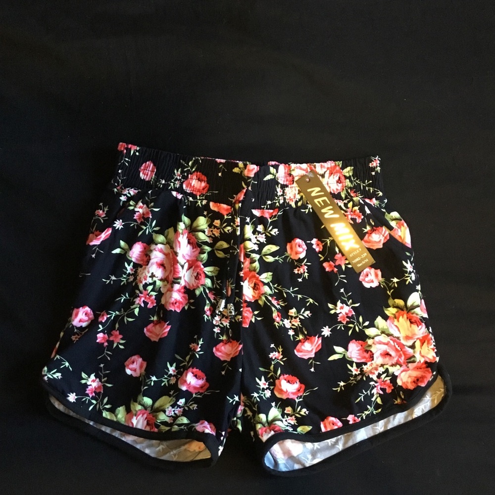 Super Soft Black Floral Shorts with Pockets