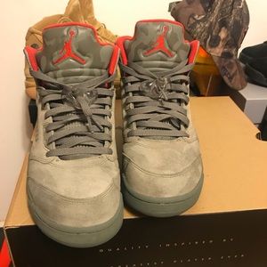 Retro Jordan 5s “Camo” size 11