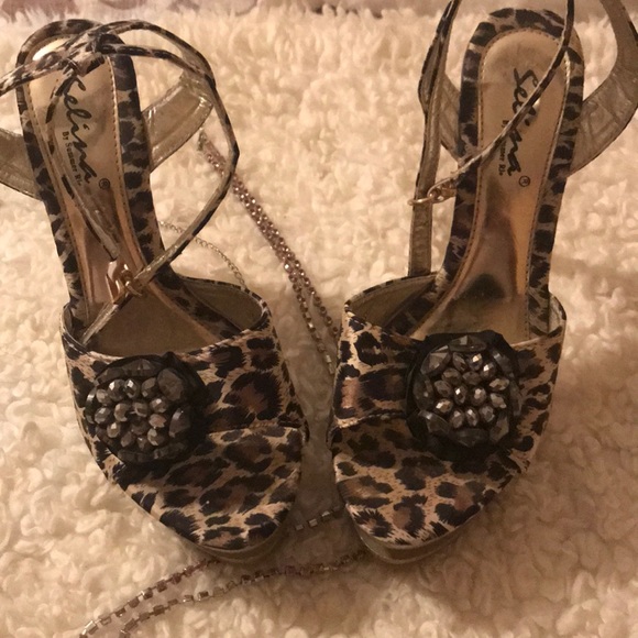 Pump - Picture 4 of 5