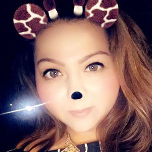 Meet your Posher, Gabriela