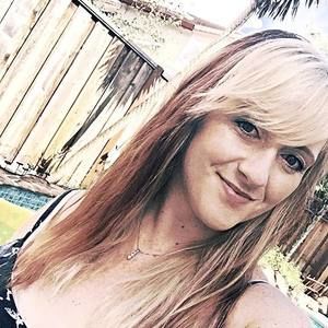 Meet your Posher, Kaitlyn