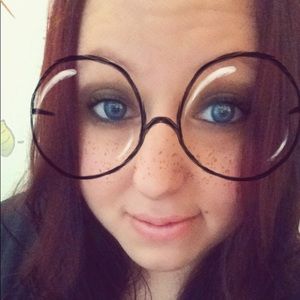 Meet your Posher, Misty