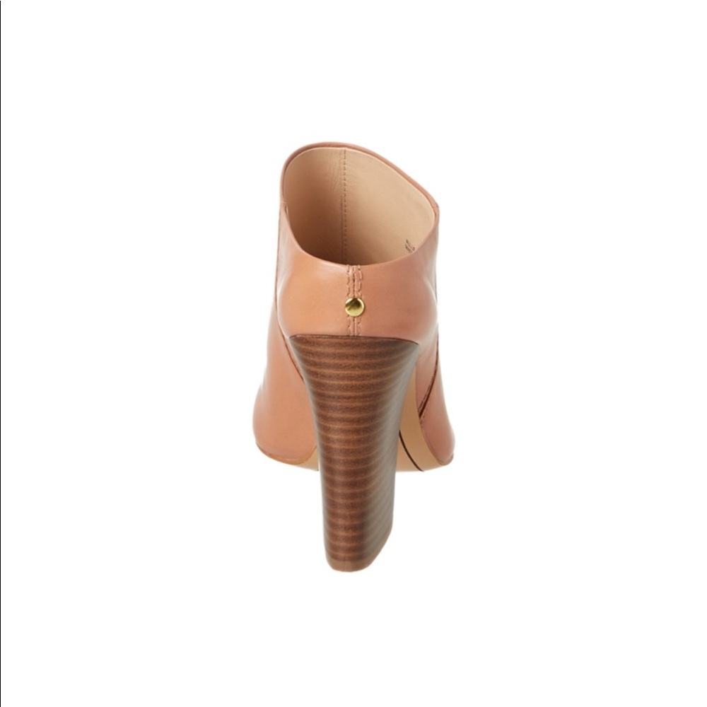 Cognac Leather Closed Toe Classic Mules - Picture 6 of 8