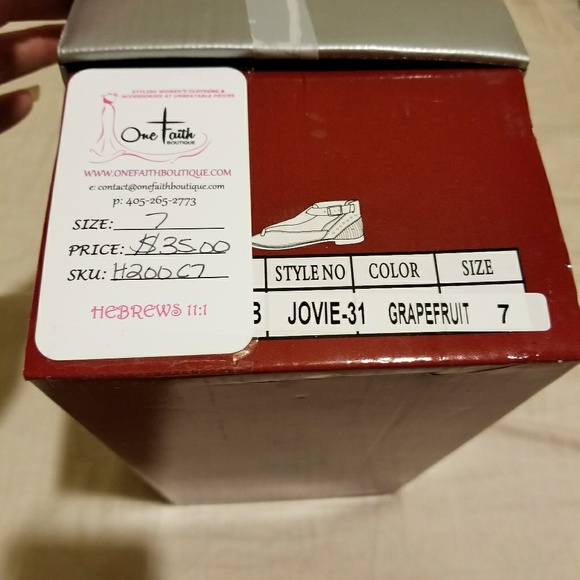 Breckelle Grapefruit Color Sandals - Picture 4 of 5