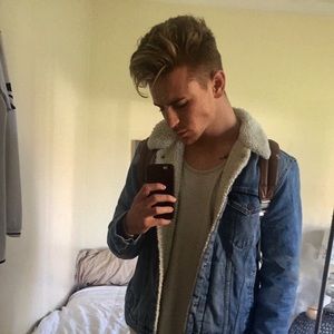 Meet your Posher, Dante