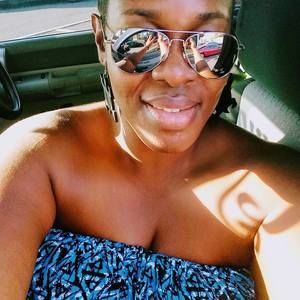 Meet your Posher, Levi