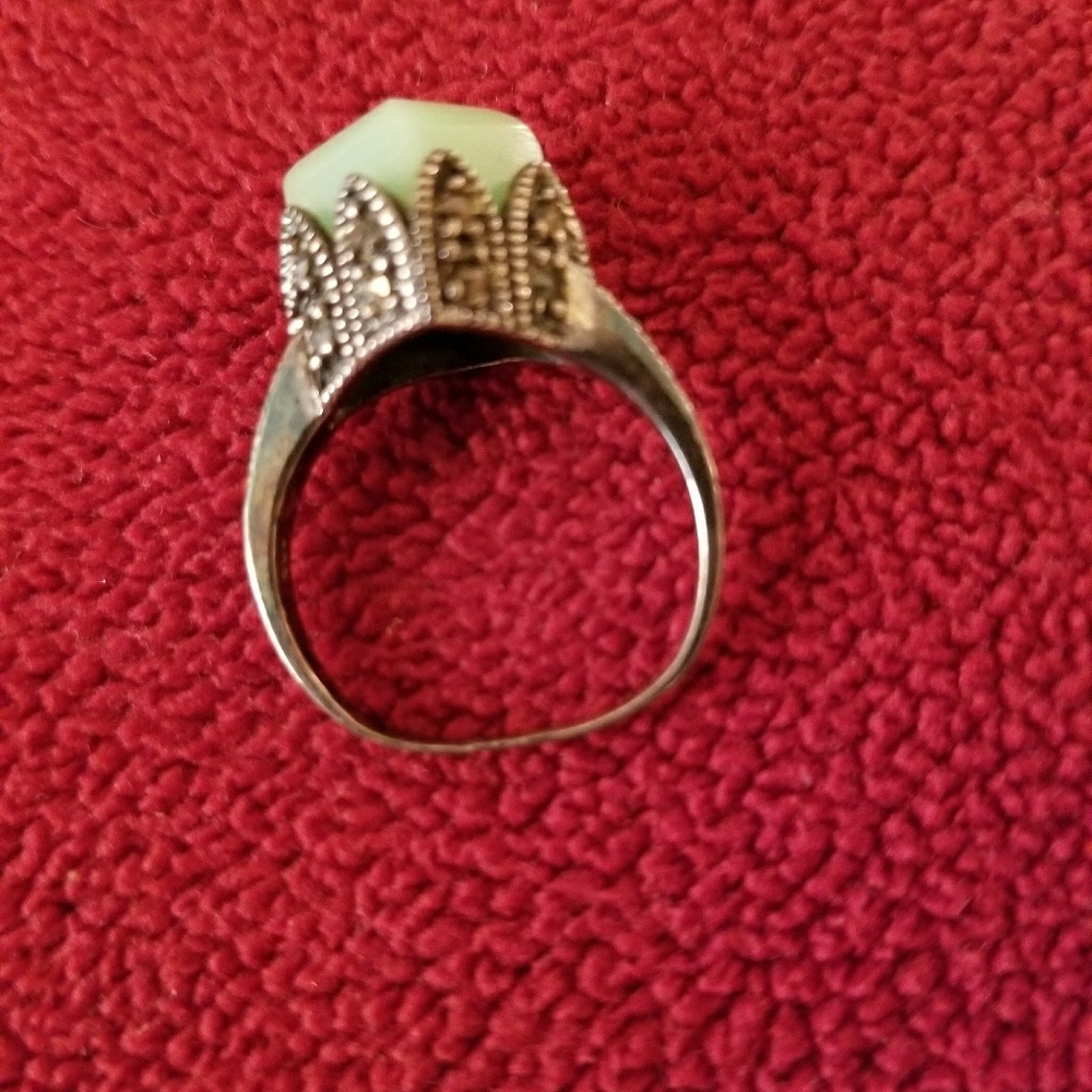RING - Picture 2 of 2