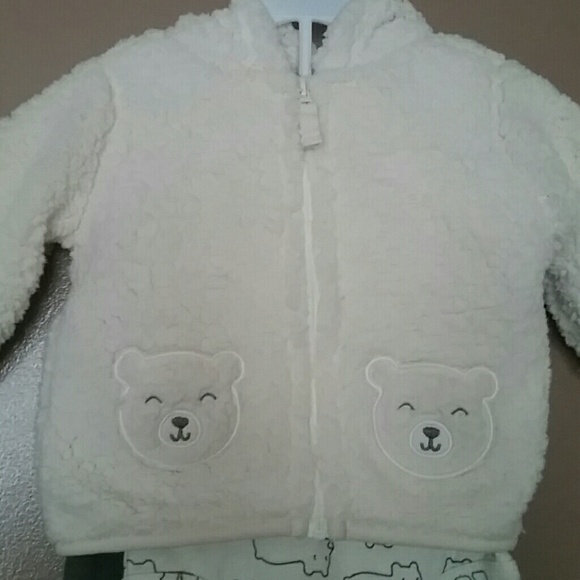 ❄Carter's Three Piece Polar Bear Set❄ - Picture 3 of 8
