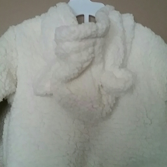 ❄Carter's Three Piece Polar Bear Set❄ - Picture 7 of 8