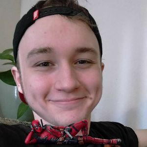 Meet your Posher, Avery