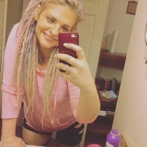 Meet your Posher, Mallory