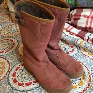 Keen Waterproof Boots size 9