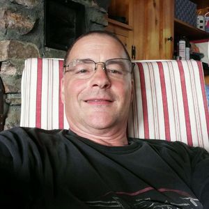 Meet your Posher, Larry