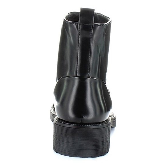 Black Patent Zipper Lug Boyfriend Creeper Boots - Picture 5 of 5