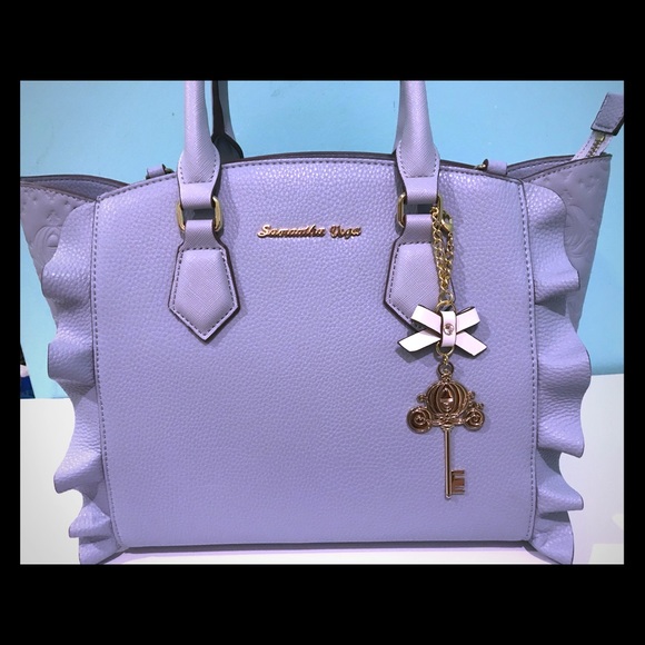 Samantha Thavasa Handbags - Samantha Thavasa Cinderella bag