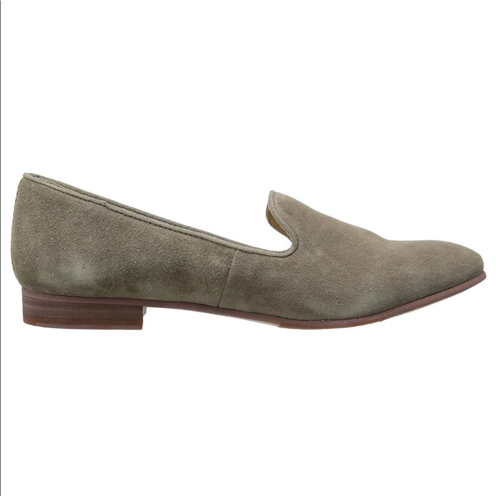 Smoking Flat Slip-On Leather Loafer - Picture 7 of 8