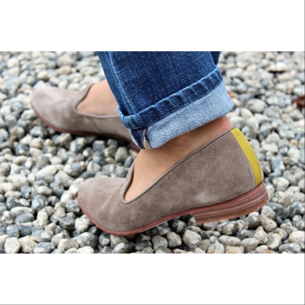 Smoking Flat Slip-On Leather Loafer - Picture 2 of 8