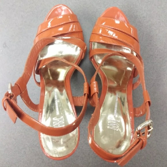 International Concepts 5.5M burnt orange 5 heel - Picture 7 of 8