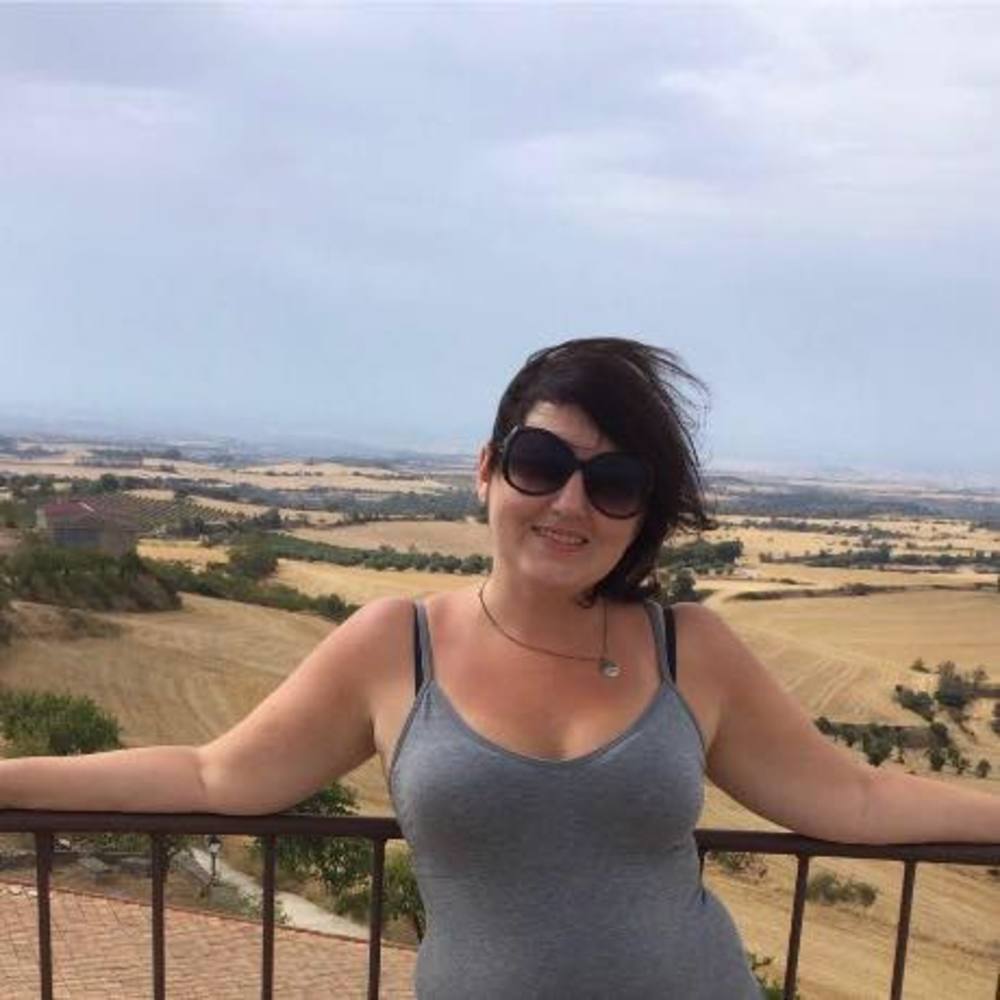 Meet your Posher, Emily