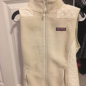 XS Vineyard Vines vest