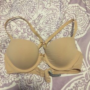 Lightly-lined bra