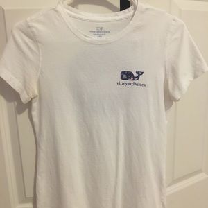 XXS Vineyard Vines tee