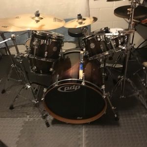 Meet your Posher, Jamal