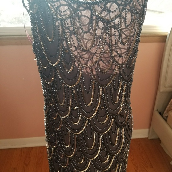 short dress - Picture 3 of 4