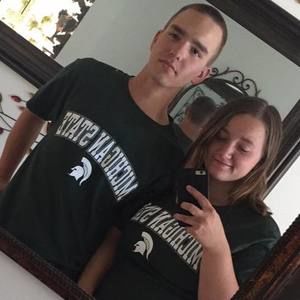 Meet your Posher, Hunter