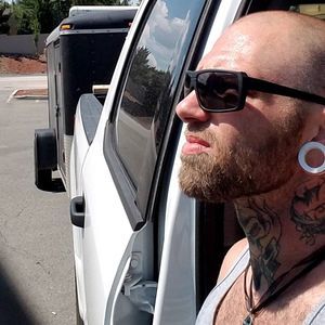 Meet your Posher, Jason