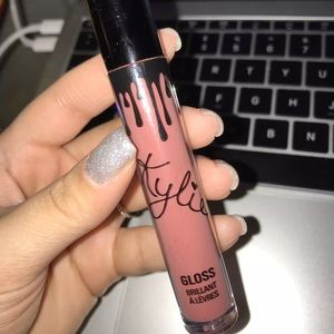 Kylie Jenner lip gloss in Candy K