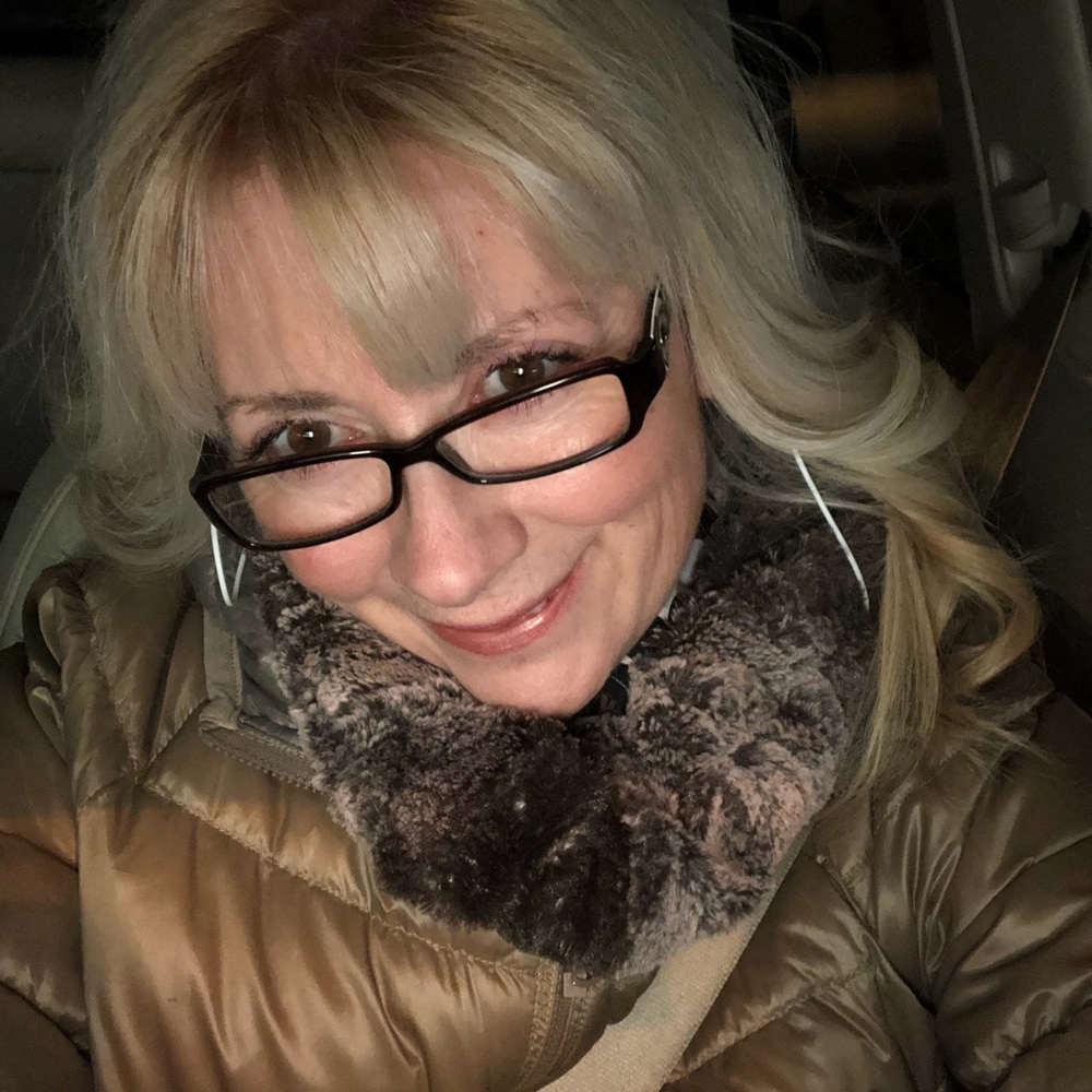 Meet your Posher, Jeanne