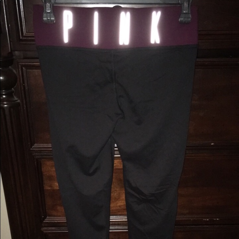 VS PINK ultimate yoga pants