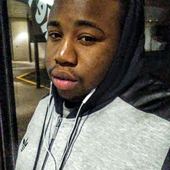 Meet your Posher, Benjii - Picture 1 of 1