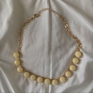 NWOT ✨ Cream & Gold Statement Necklace