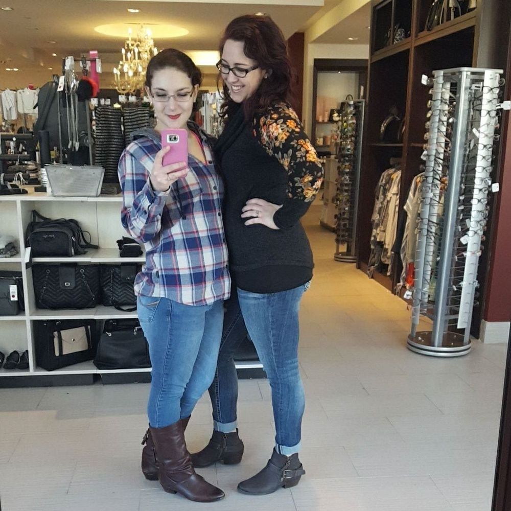 Meet your Posher, Rebecca