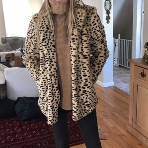 Super chic leopard print jacket