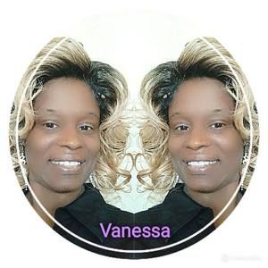 Meet your Posher, Vanessa