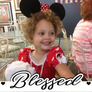 Meet your Posher, Cassandra