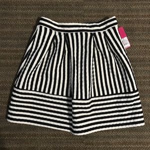 XHILARATION SKIRT