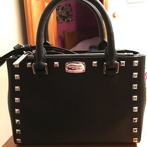 ✨Michael Kors Set✨