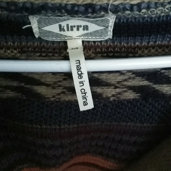 sweater - Picture 2 of 2