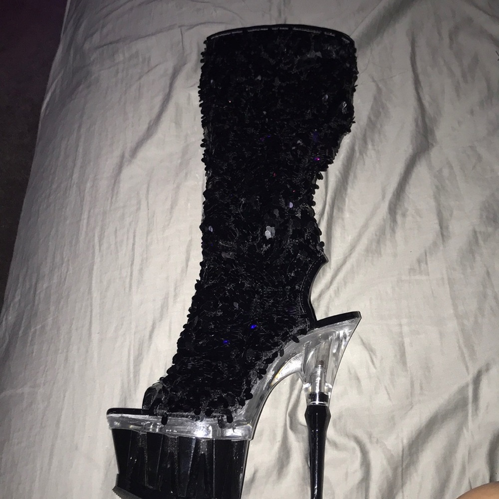 EXOTIC 6” heels .