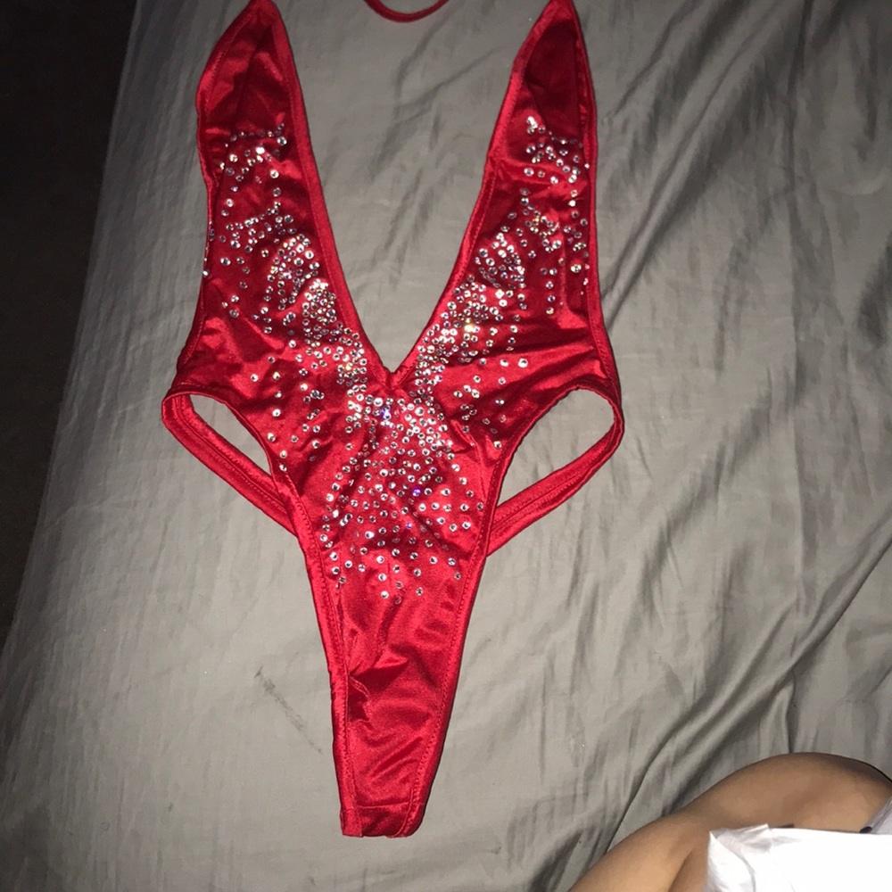 EXOTIC DANCE WEAR