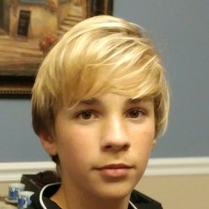 Meet your Posher, Ethan