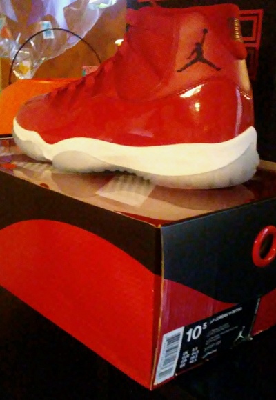 Win like 96 retro 11 brand new never worn