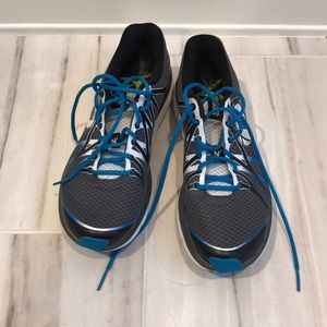 Pearl Izumi N3 road running shoes