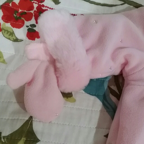 Baby's Pink Snowsuit - Picture 3 of 8