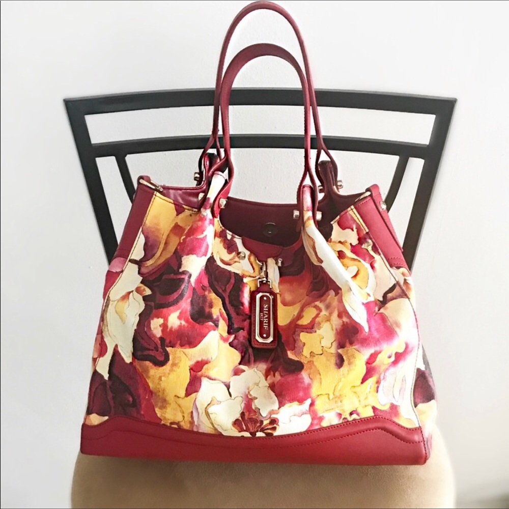 Floral-Print Leather Sharif bag. ❤️